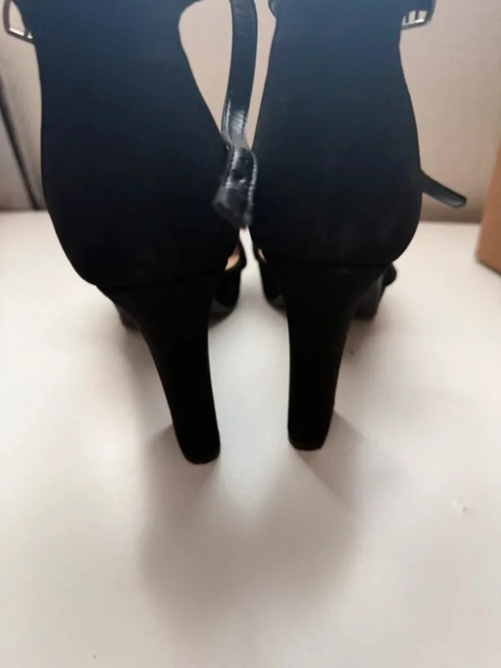 Women’s Delicious Black Block-Heel Sandal